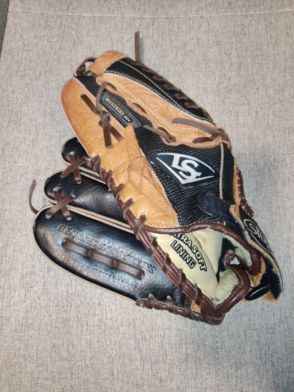 Louisville Slugger Genesis Leather 1884 11.5" LHT Baseball Glove GN14-BN